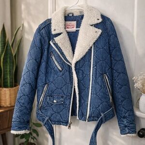 Levi’s denim Quilted Sherpa size M